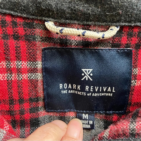 Roark Rivival wool flannel plaid button up long sleeve cabin shirt Sz M - Picture 7 of 13